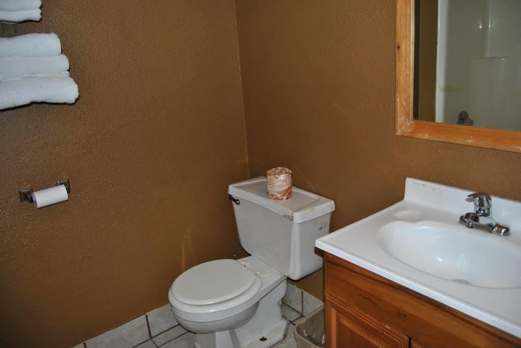 Relax Inn Of Medford Luaran gambar